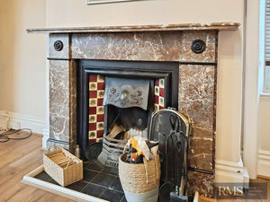 Photo 7- click for photo gallery